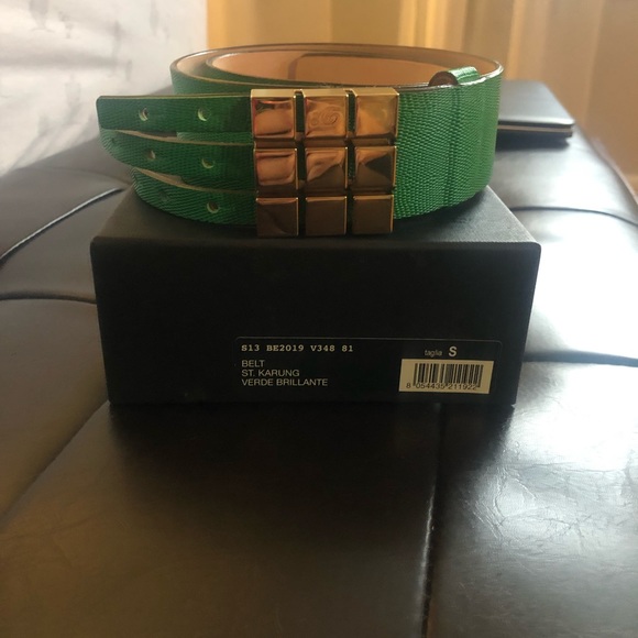 D Squared leather belt.  Women’s size: small